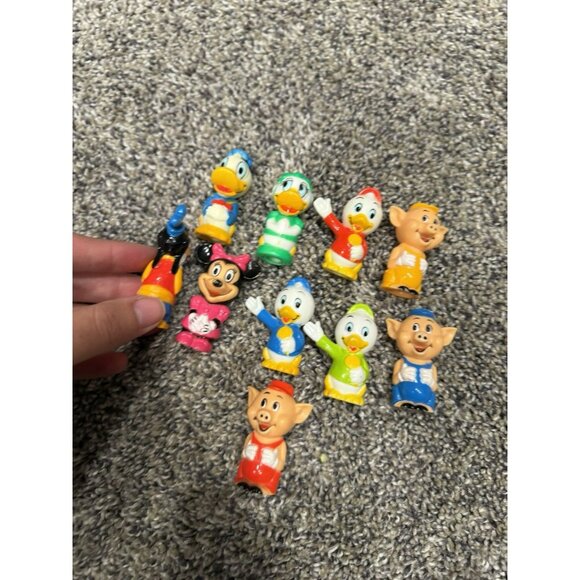 Lot Of 10 Vintage Disney 1970 Pencil Toppers - Picture 4 of 4